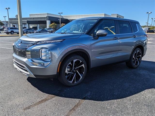 used 2024 Mitsubishi Outlander car, priced at $22,588