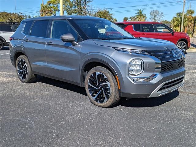 used 2024 Mitsubishi Outlander car, priced at $22,588