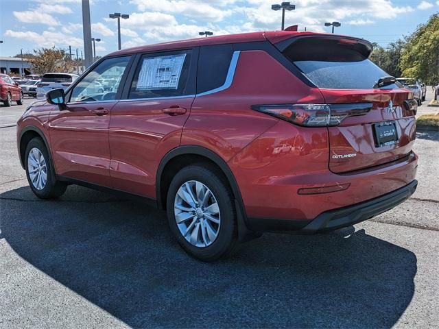 new 2025 Mitsubishi Outlander car, priced at $31,905