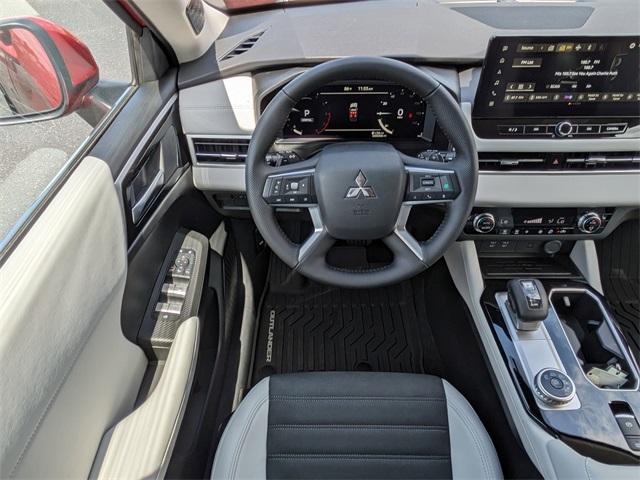new 2025 Mitsubishi Outlander car, priced at $35,255