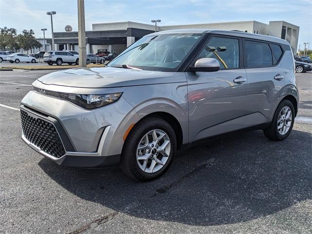 used 2024 Kia Soul car, priced at $16,010