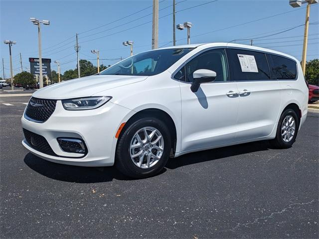 used 2023 Chrysler Pacifica car, priced at $21,498