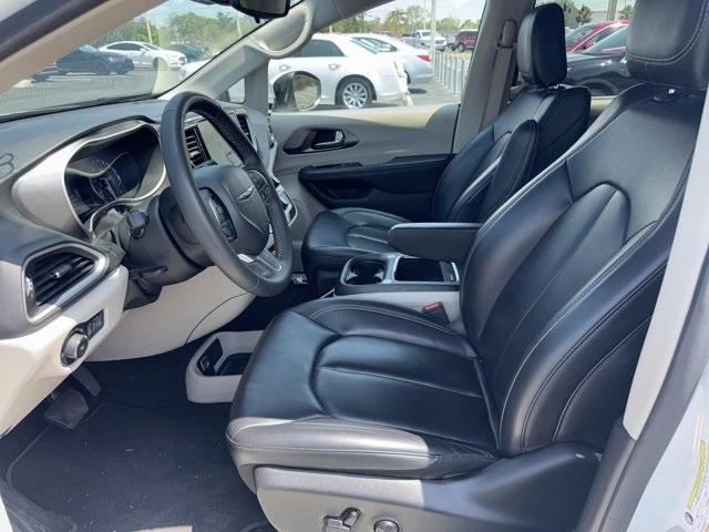 used 2023 Chrysler Pacifica car, priced at $22,998