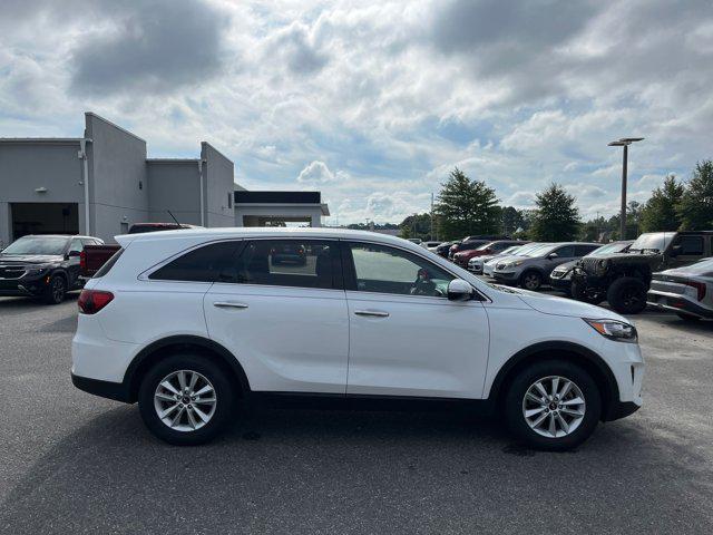 used 2020 Kia Sorento car, priced at $17,593