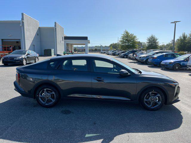 new 2025 Kia K4 car, priced at $23,375