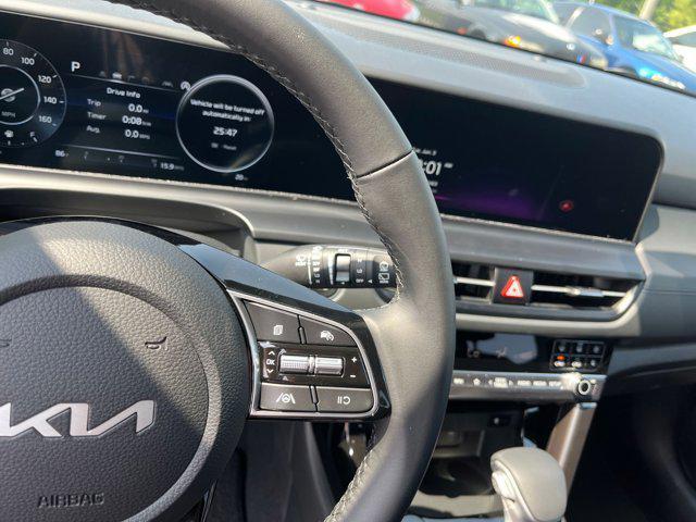new 2025 Kia Seltos car, priced at $29,250