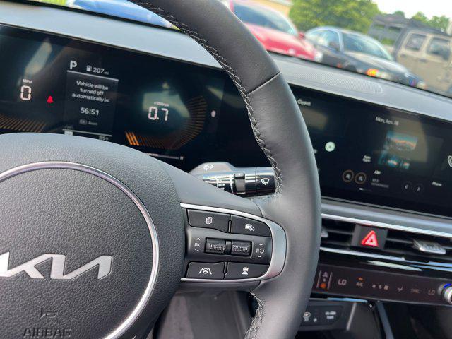 new 2025 Kia K5 car, priced at $32,440