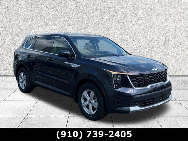 new 2025 Kia Sorento car, priced at $30,870