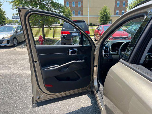 used 2021 Kia Sorento car, priced at $20,342