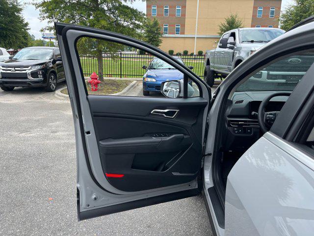 new 2026 Kia Sportage car, priced at $32,560
