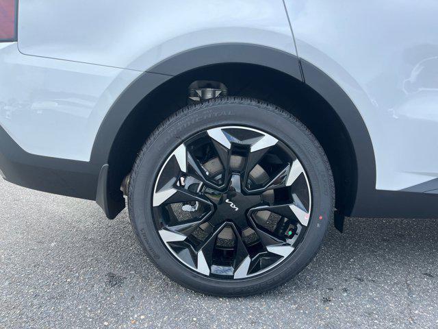 new 2025 Kia Sorento car, priced at $38,525