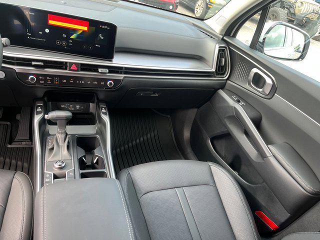 new 2025 Kia Sorento car, priced at $38,525