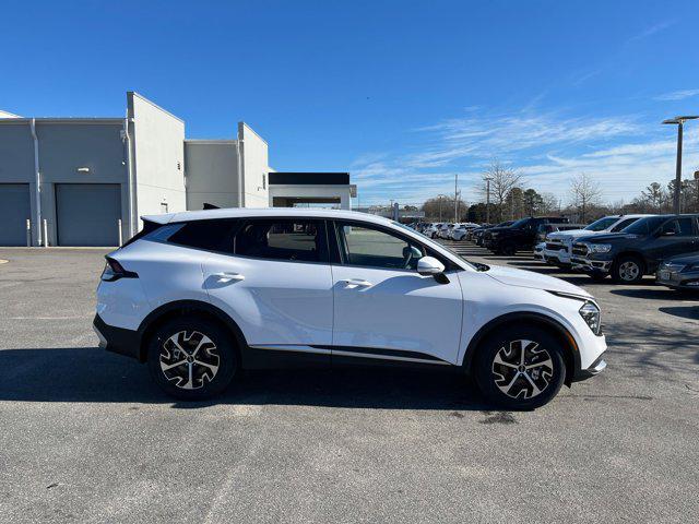 new 2025 Kia Sportage car, priced at $29,235