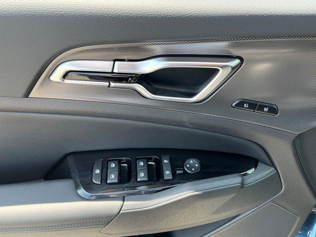 new 2025 Kia Sportage Hybrid car, priced at $38,110