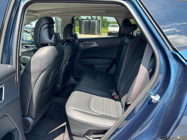 new 2025 Kia Sportage Hybrid car, priced at $38,110