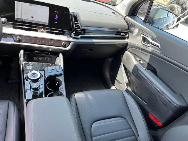 new 2025 Kia Sportage Hybrid car, priced at $38,110