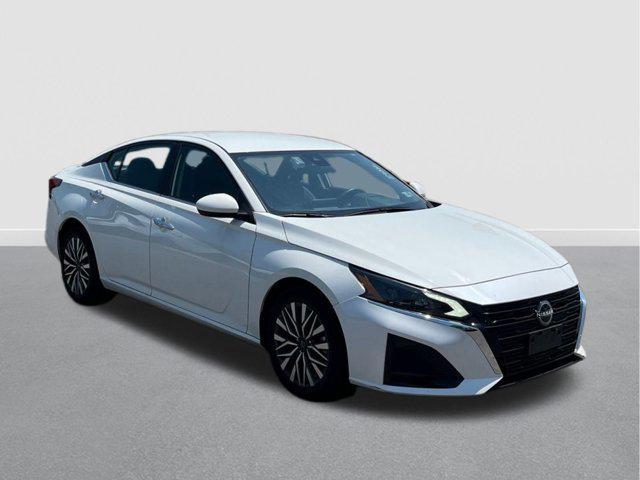 used 2023 Nissan Altima car, priced at $20,989