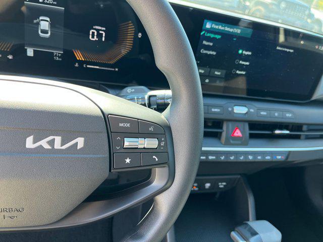 new 2025 Kia K4 car, priced at $24,005