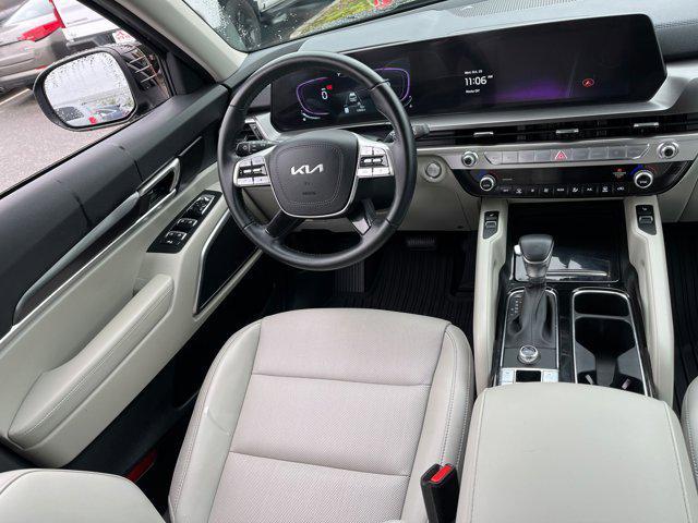 used 2024 Kia Telluride car, priced at $36,010