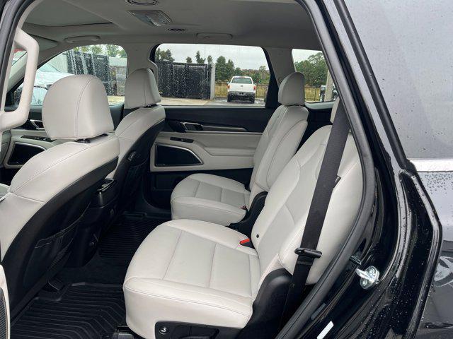 used 2024 Kia Telluride car, priced at $36,010