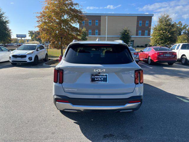 new 2025 Kia Sorento car, priced at $37,985