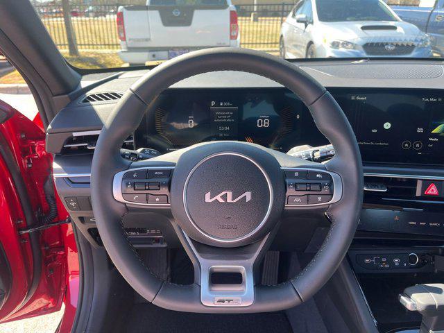 new 2025 Kia K5 car, priced at $28,075