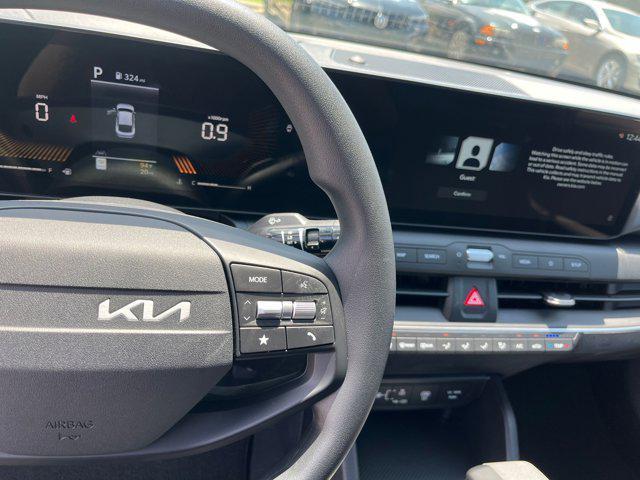 new 2025 Kia K4 car, priced at $23,340