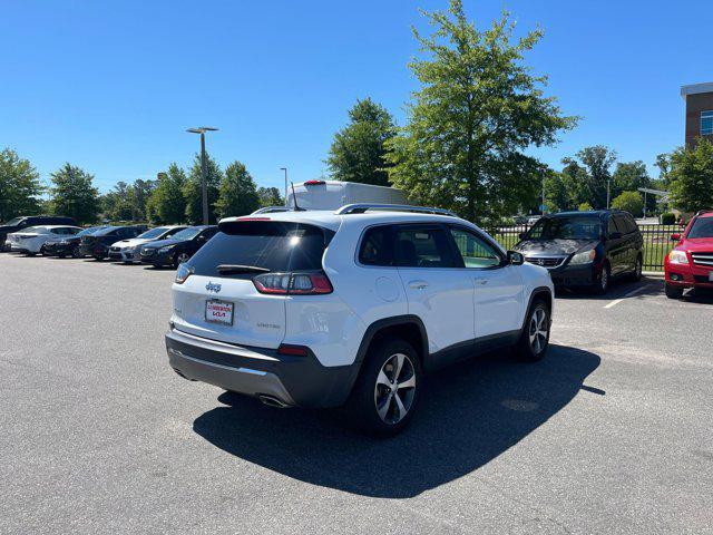 used 2020 Jeep Cherokee car, priced at $17,491