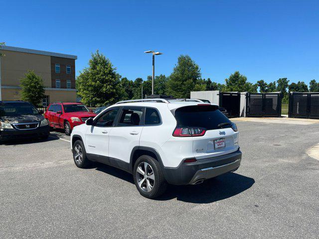 used 2020 Jeep Cherokee car, priced at $17,491