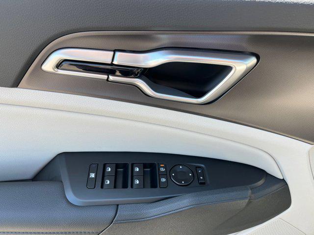 new 2026 Kia Sportage car, priced at $32,065