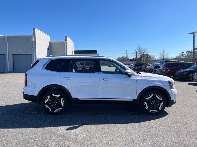 new 2025 Kia Telluride car, priced at $41,205