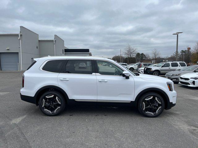 new 2025 Kia Telluride car, priced at $43,205