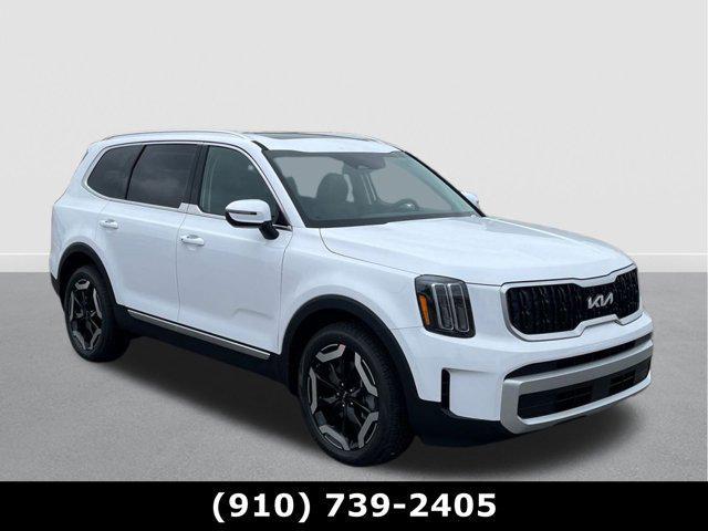 new 2025 Kia Telluride car, priced at $43,205