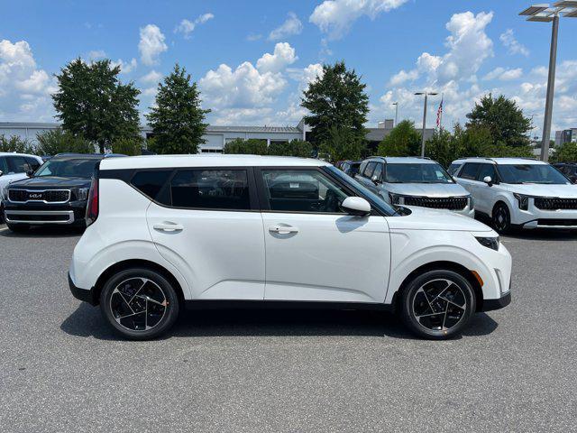new 2025 Kia Soul car, priced at $24,445
