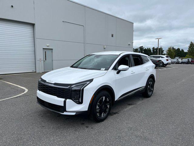 new 2026 Kia Sportage car, priced at $30,670