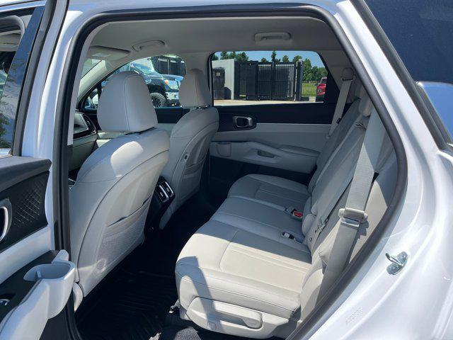 new 2025 Kia Sorento car, priced at $34,985