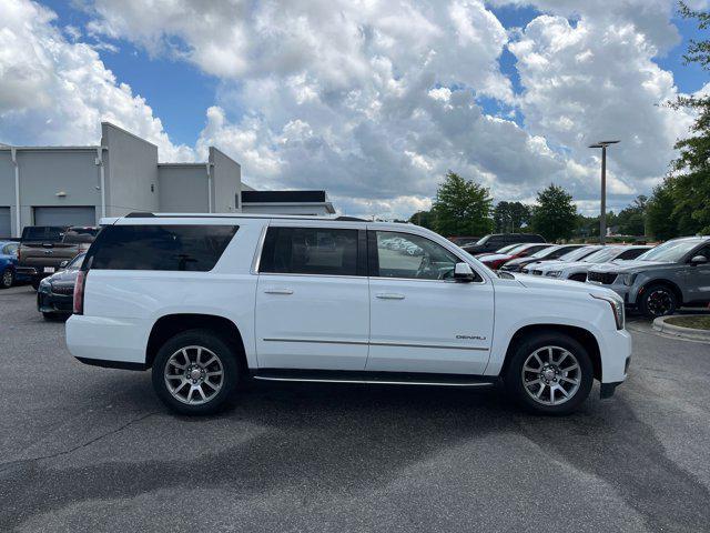 used 2020 GMC Yukon XL car, priced at $40,734