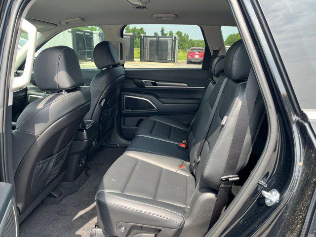 new 2025 Kia Telluride car, priced at $37,016