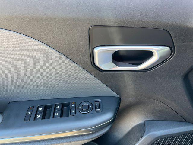 new 2025 Kia K4 car, priced at $23,340