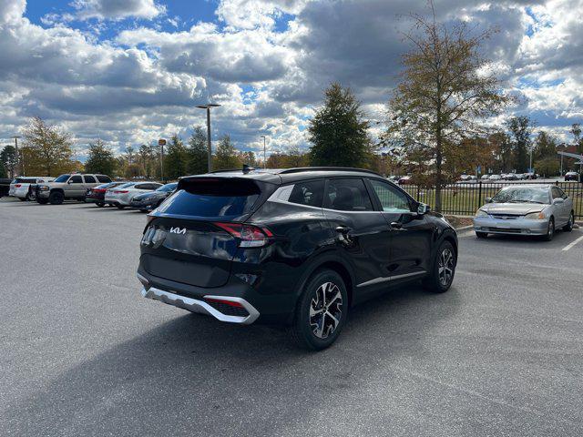 new 2025 Kia Sportage car, priced at $30,340