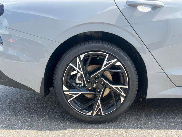 new 2025 Kia K5 car, priced at $30,080
