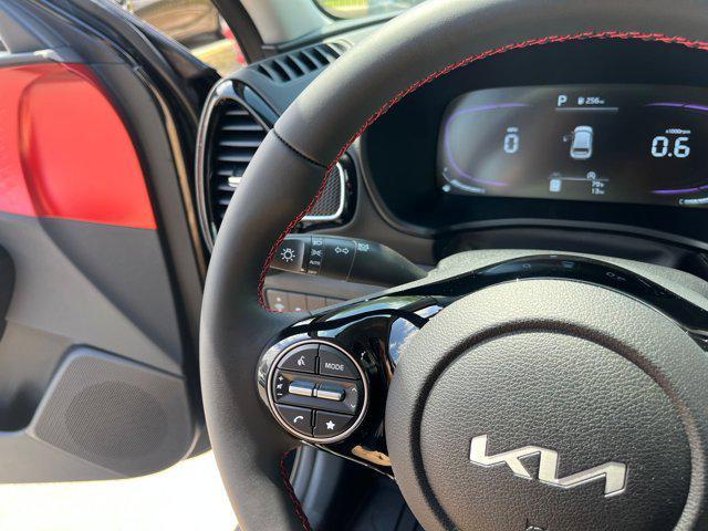 new 2025 Kia Soul car, priced at $24,785