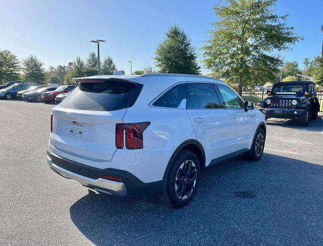 used 2024 Kia Sorento car, priced at $28,220
