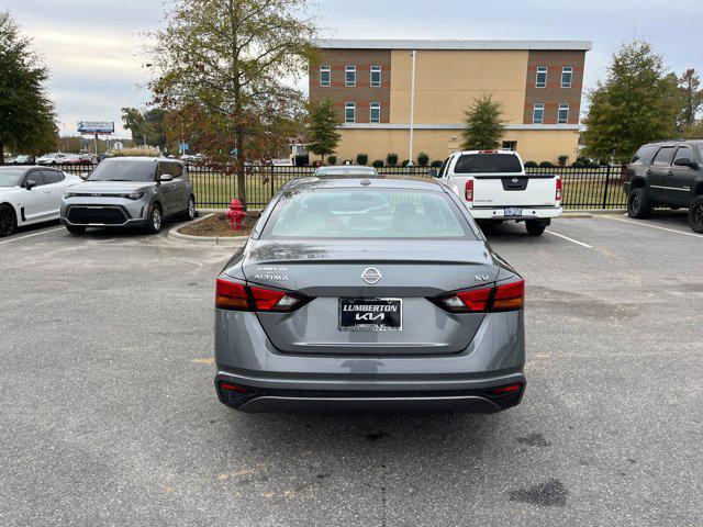 used 2022 Nissan Altima car, priced at $18,899