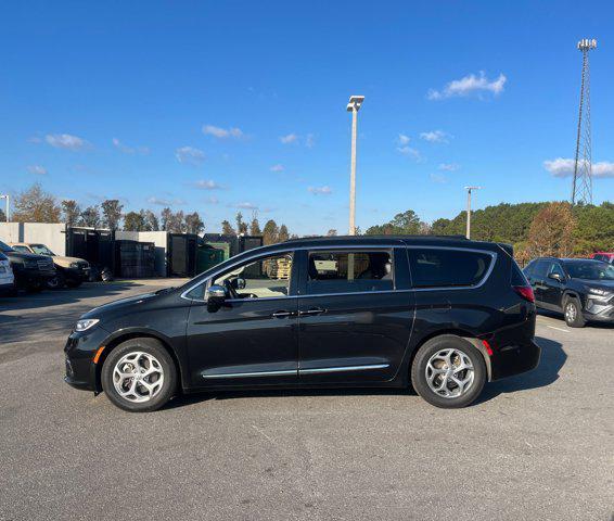 used 2022 Chrysler Pacifica car, priced at $25,099