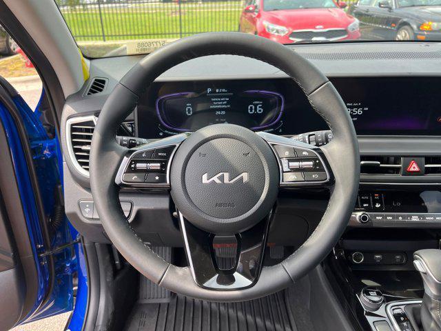 new 2025 Kia Seltos car, priced at $25,405