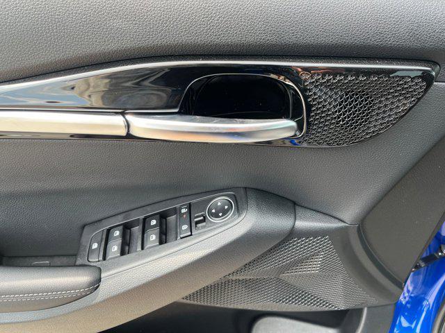 new 2025 Kia Seltos car, priced at $25,405