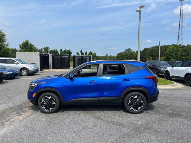 new 2025 Kia Seltos car, priced at $25,405