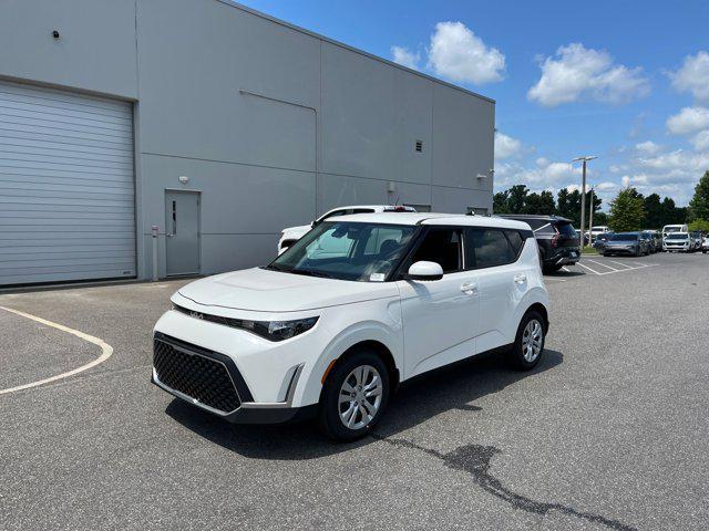 new 2025 Kia Soul car, priced at $21,605