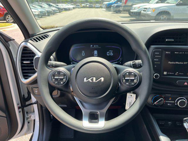 new 2025 Kia Soul car, priced at $21,605